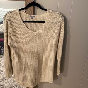 Beige V-neck sweater size XS